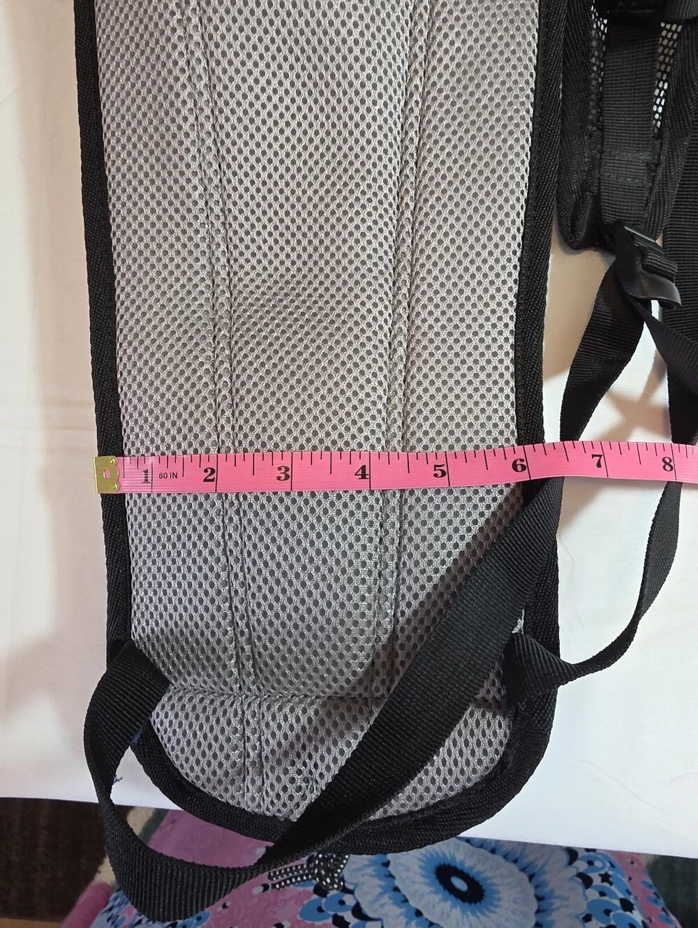 Bass Pro XPS Xtreme Performance Series 1.5 Liter Hydration Backpack Like New